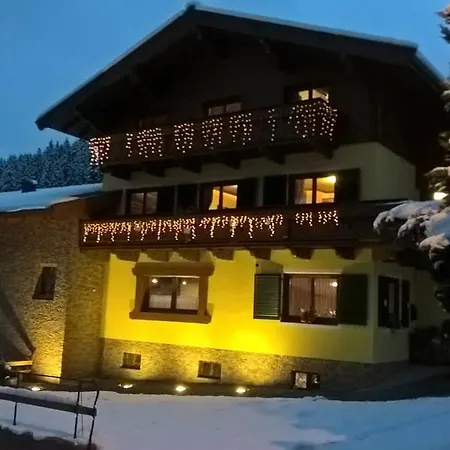 兰斯豪斯玛里兹酒店 招待所